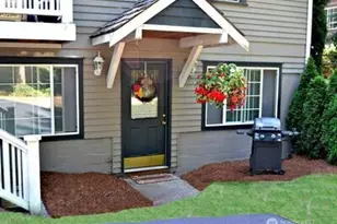 23042 NE 8th St, Sammamish, WA 98074 - Photo 2