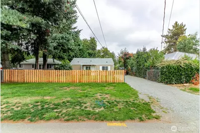 105 S 70th Street, Tacoma, WA 98408 - Photo 24