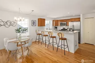 8521 Interlake Ave N, Seattle, WA 98103 - Photo 4