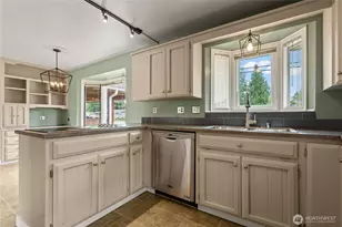 366 N Park St, Lynden, WA 98264 - Photo 12