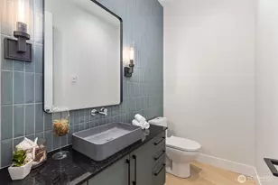 1653 105th Ave SE, Bellevue, WA 98004 - Photo 20