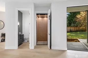 1653 105th Ave SE, Bellevue, WA 98004 - Photo 6