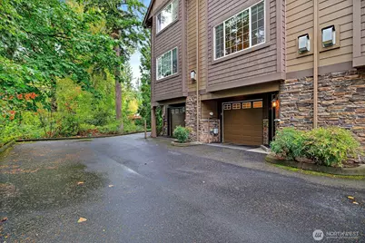 23036 NE 8th Street #D, Sammamish, WA 98074 - Photo 24