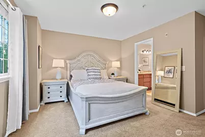 23036 NE 8th Street #D, Sammamish, WA 98074 - Photo 12