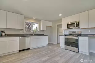 17001 4th Ave S, Spanaway, WA 98387 - Photo 4