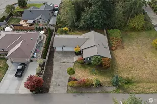 738 Crescent Dr, Camano Island, WA 98282 - Photo 28