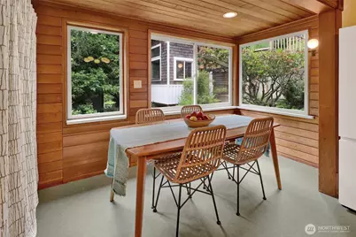 1016 21st Street, Bellingham, WA 98225 - Photo 18