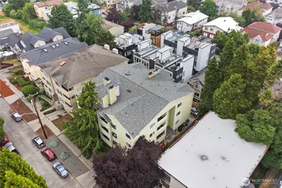 8816 Nesbit Avenue N #302, Seattle, WA 98103 - Photo 20