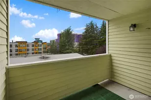 8816 Nesbit Ave N, Seattle, WA 98103 - Photo 8