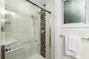 14406 NE 11th Pl, Bellevue, WA 98007 - Photo 28