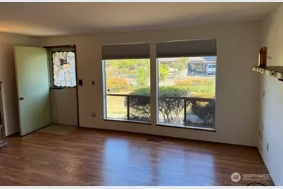 16106 14th Avenue E, Tacoma, WA 98445 - Photo 4