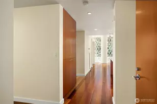 909 5th Ave, Seattle, WA 98164 - Photo 8
