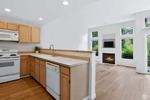 22743 SE 242nd Pl, Maple Valley, WA 98038 - Photo 6