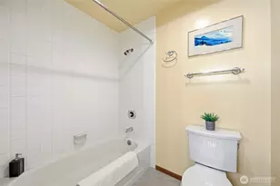 21310 NE 101st Ct, Redmond, WA 98053 - Photo 22