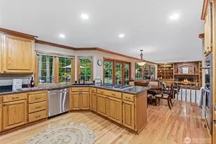21310 NE 101st Ct, Redmond, WA 98053 - Photo 10