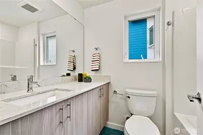 12516 15th Avenue NE #A, Seattle, WA 98125 - Photo 12