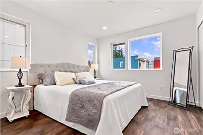 12516 15th Avenue NE #A, Seattle, WA 98125 - Photo 8