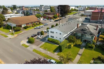 2501 Rucker Avenue, Everett, WA 98201 - Photo 6