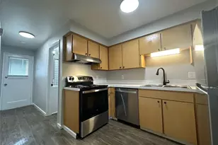 2501 Rucker Ave, Everett, WA 98201 - Photo 16