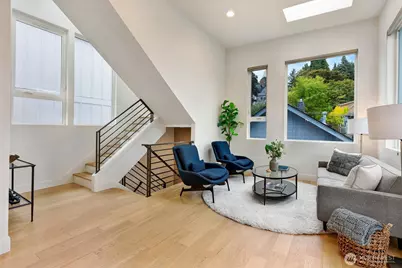 3022 4th Avenue W, Seattle, WA 98119 - Photo 6