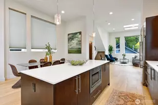 3022 4th Ave W, Seattle, WA 98119 - Photo 10