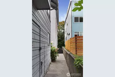 3022 4th Avenue W, Seattle, WA 98119 - Photo 40