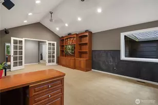 10444 SE 22nd St, Bellevue, WA 98004 - Photo 20