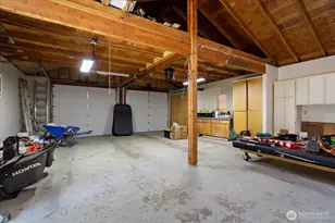 813 Hazzle Ct, Coupeville, WA 98239 - Photo 30