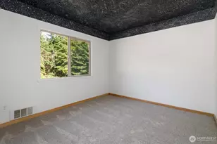 813 Hazzle Ct, Coupeville, WA 98239 - Photo 20