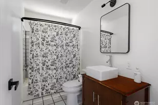 813 Hazzle Ct, Coupeville, WA 98239 - Photo 22