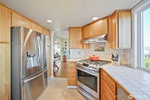 1112 N 38th St, Renton, WA 98056 - Photo 12