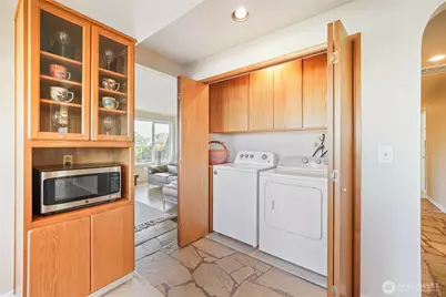 1112 N 38th Street, Renton, WA 98056 - Photo 24