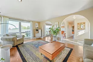 1112 N 38th St, Renton, WA 98056 - Photo 4