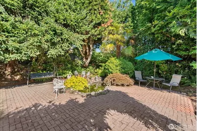 12116 Shorewood Drive SW, Burien, WA 98146 - Photo 28