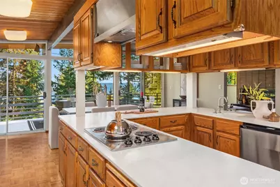 1925 SW 170th Street, Normandy Park, WA 98166 - Photo 10