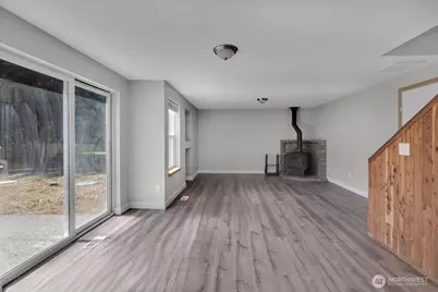 814 291st Street E, Roy, WA 98580 - Photo 14