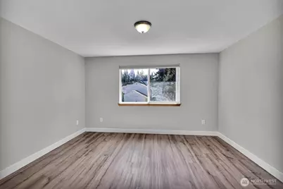 814 291st Street E, Roy, WA 98580 - Photo 32