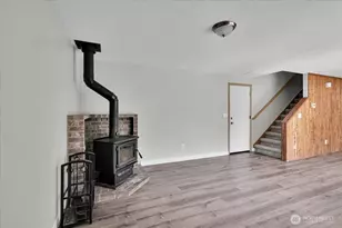 814 291st St E, Roy, WA 98580 - Photo 16