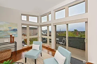 8218 2nd Ave NE, Seattle, WA 98115 - Photo 4