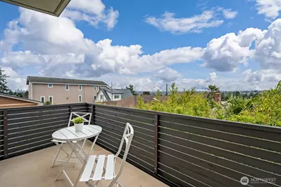 8218 2nd Avenue NE #B, Seattle, WA 98115 - Photo 6