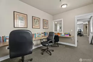 13301 SE 79th Pl, Newcastle, WA 98059 - Photo 30