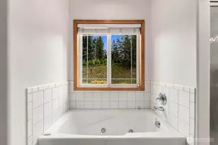 22724 64th St E, Buckley, WA 98321 - Photo 12