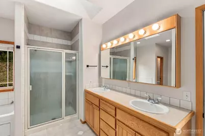 22724 64th Street E, Buckley, WA 98321 - Photo 10