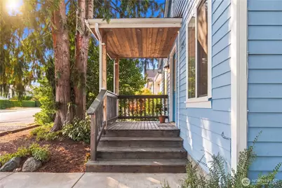 730 N 100th Street, Seattle, WA 98133 - Photo 4