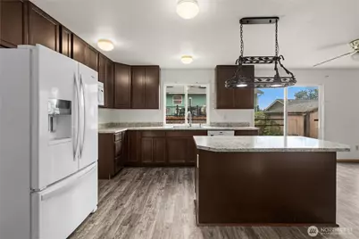 1412 200th Street Ct E, Spanaway, WA 98387 - Photo 8