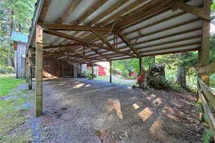 395 Saylor Rd, Camano Island, WA 98282 - Photo 14
