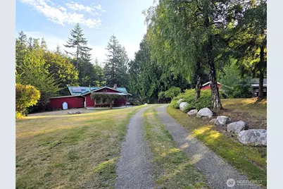 395 Saylor Road, Camano Island, WA 98282 - Photo 2