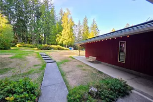 395 Saylor Rd, Camano Island, WA 98282 - Photo 20
