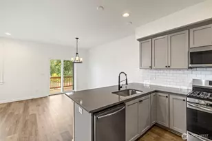 7013 N Madison Cir, Ridgefield, WA 98642 - Photo 12