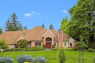 26207 NE 34th St, Redmond, WA 98053 - Photo 1